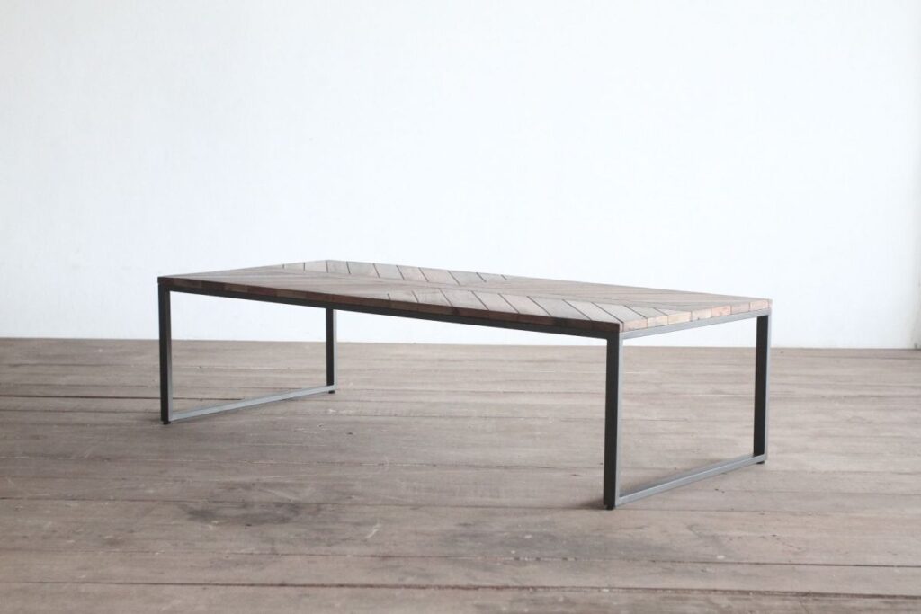 meja-tamu-kayu-minimalis
